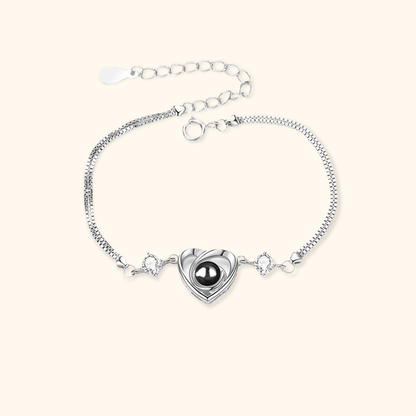 Cubic Zirconia Heart Projection Bracelet