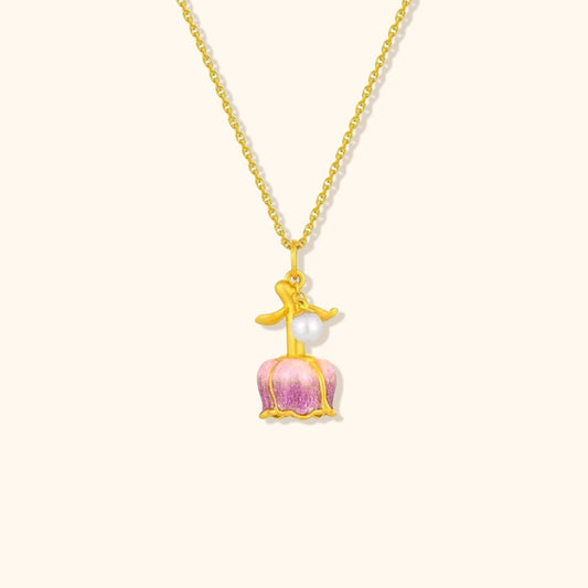 Enchanting Rose Necklace