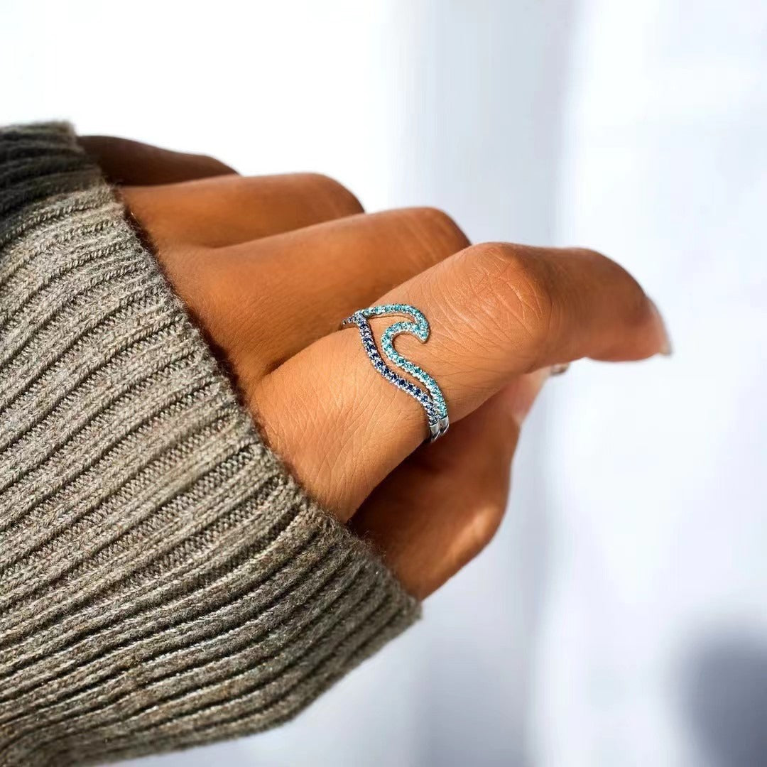 Wavy Ring with Self-Love