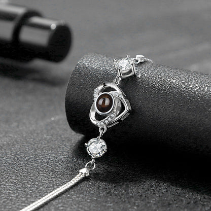 Cubic Zirconia Heart Projection Bracelet