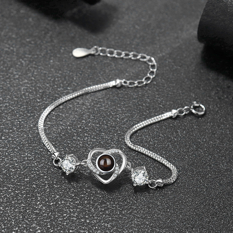 Cubic Zirconia Heart Projection Bracelet