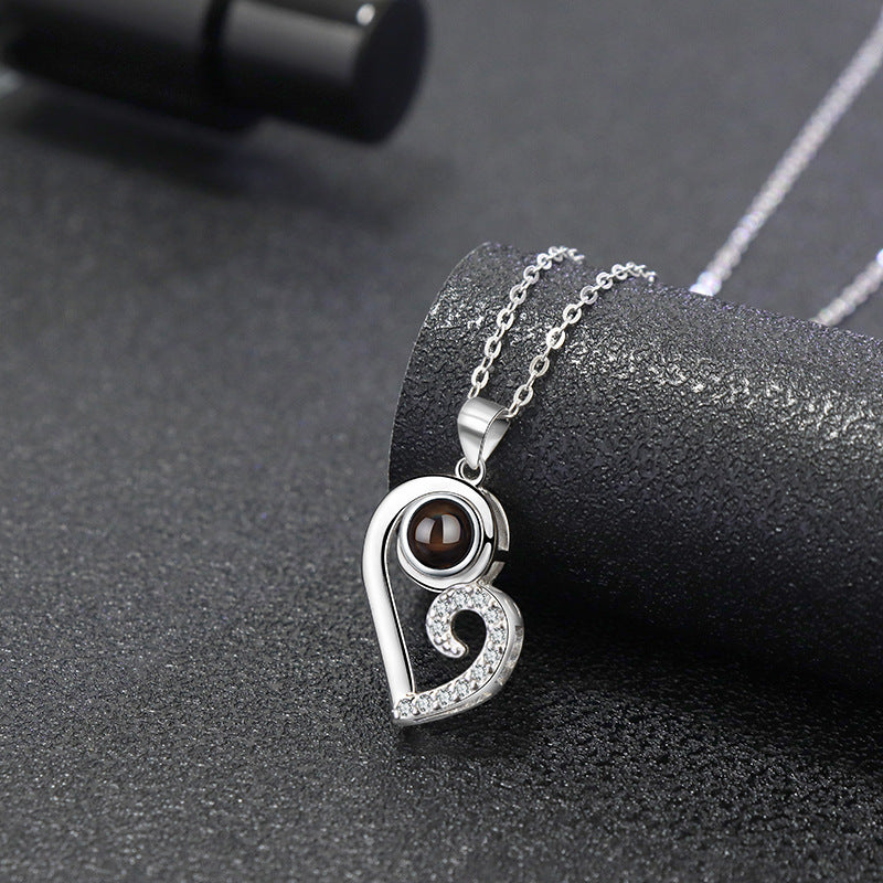 Heart's Love Couple Projection Necklace