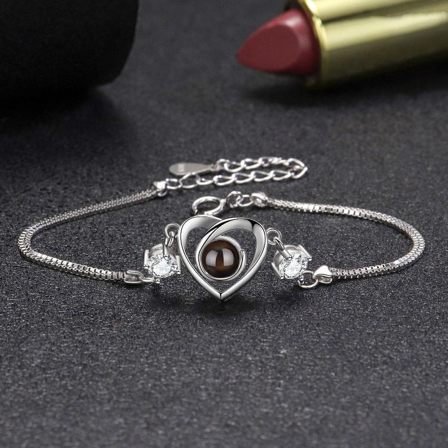Cubic Zirconia Heart Projection Bracelet