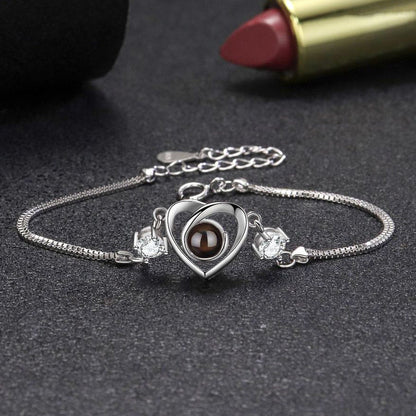 Cubic Zirconia Heart Projection Bracelet