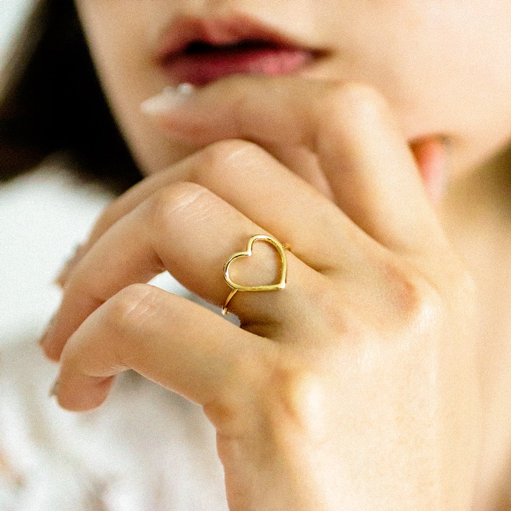 Heart-Shaped Minimalist Rings