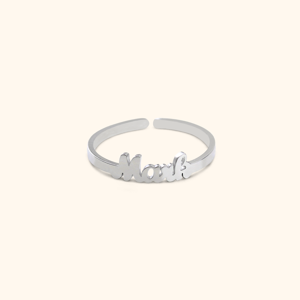 Luxurious Ring With a Name